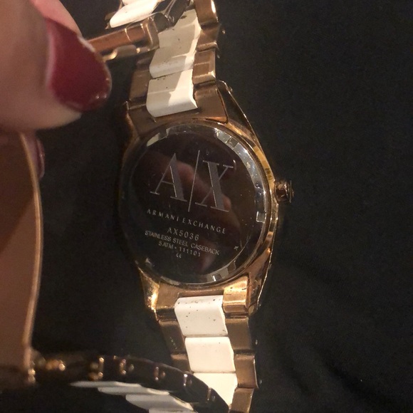 Rose gold Armani Exchange watch - Picture 4 of 4